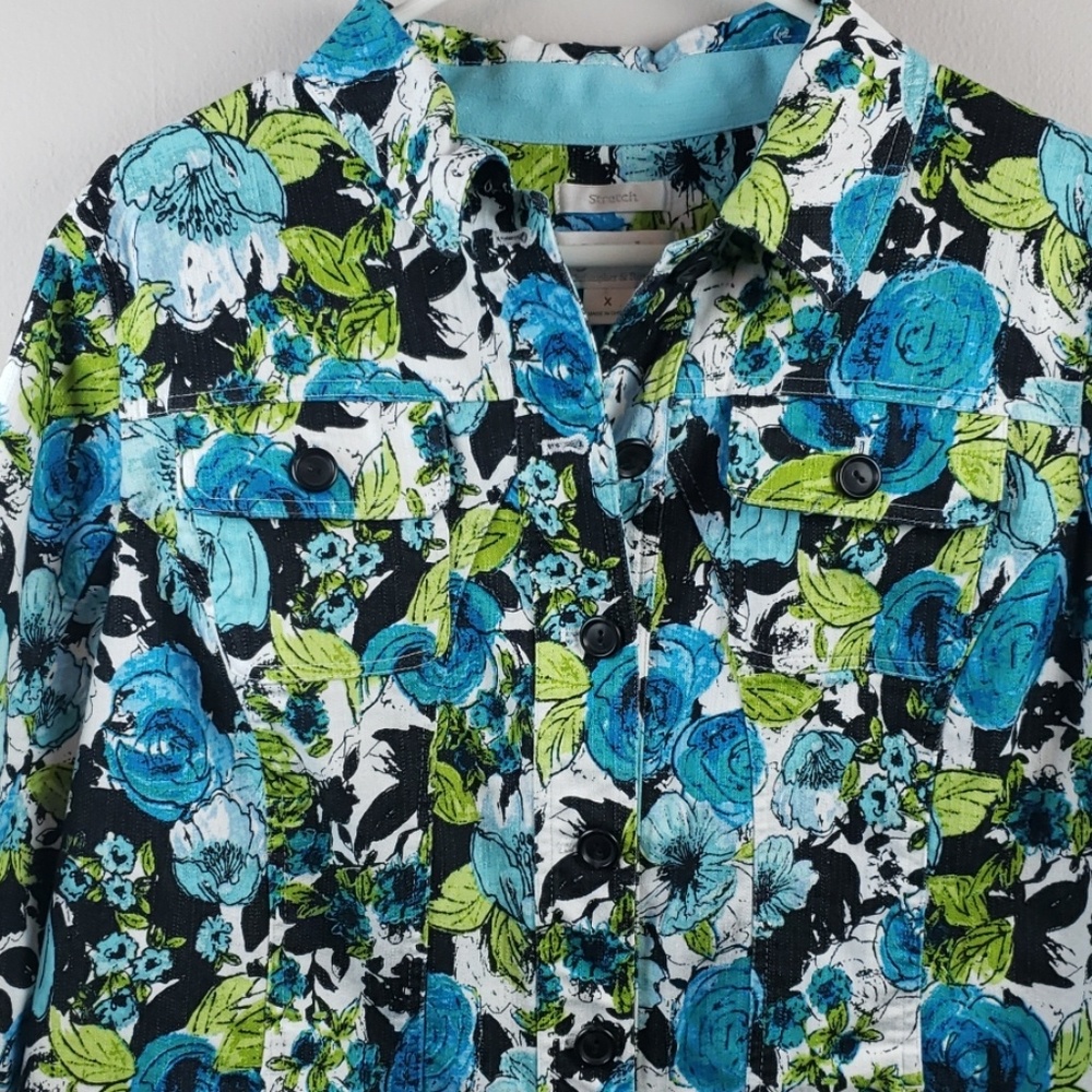 CJ Banks floral jacket